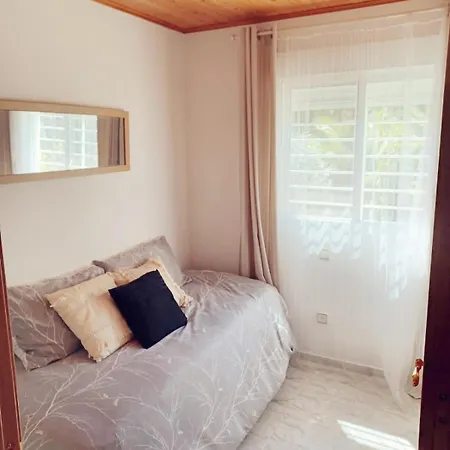 Bonita Casa En El Bosque - * El Tiemblo