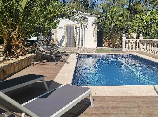 Bonita Casa En El Bosque - بيت للعطل *
