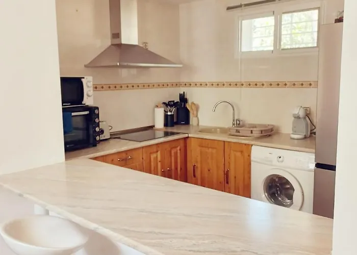 Сasa de vacaciones Bonita Casa En El Bosque - *